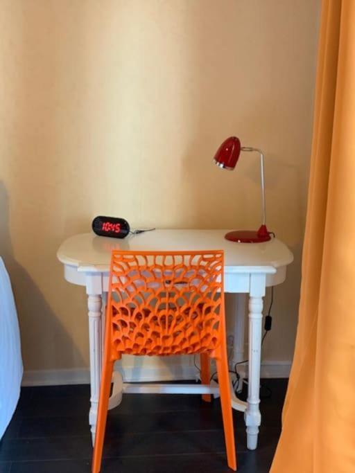 Studio Calme, Grand Parquet,Chateau,Insead Фонтенбло Екстериор снимка